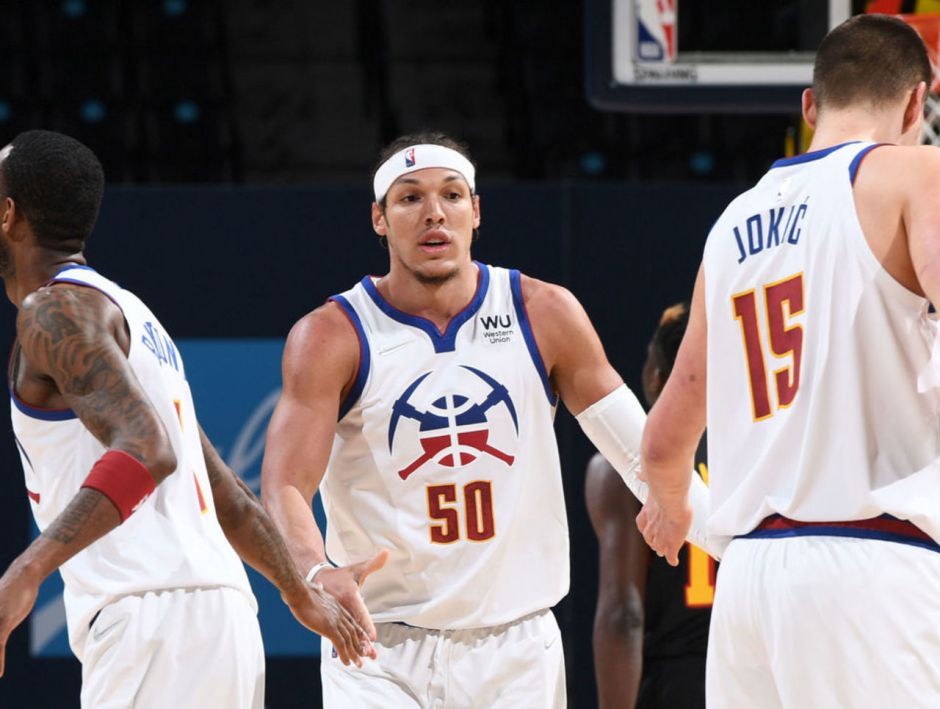 明天独行侠客战76人 浓眉大概率出战比赛 克莱出战成疑（明日独行侠做客挑战76人，浓眉有望出场，克莱出战存疑）