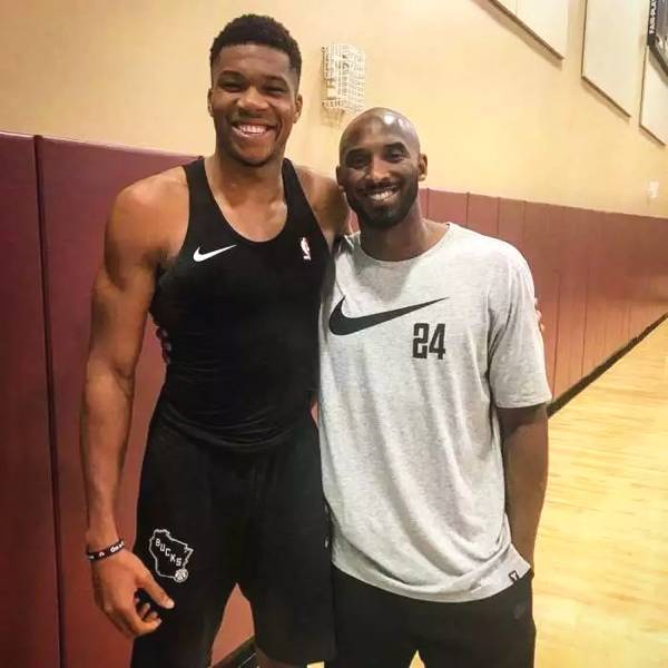 博主：中乙金靴费尔南多有望加盟云南玉昆，补充球队阵容（曝中乙金靴费尔南多接近加盟云南玉昆，助力阵容升级）