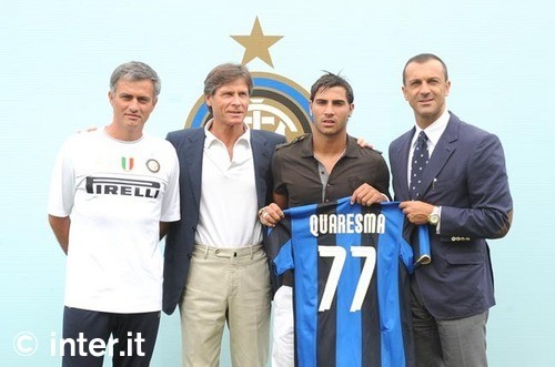 埃基蒂克：安菲尔德的氛围太棒了；我来到这里就是为了赢（埃基蒂克：安菲尔德氛围震撼人心，我来这儿只为胜利）