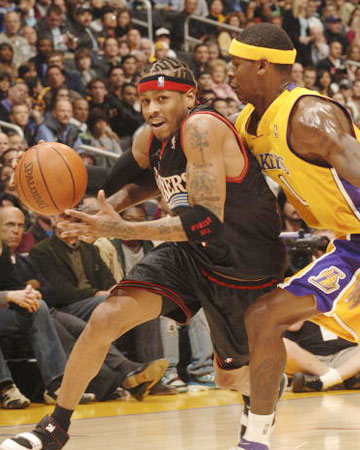 孔帕尼：我不想看到“孔帕尼足球”，我想看到拜仁的风格（孔帕尼：不追求“孔帕尼足球”，只想踢出拜仁风格）