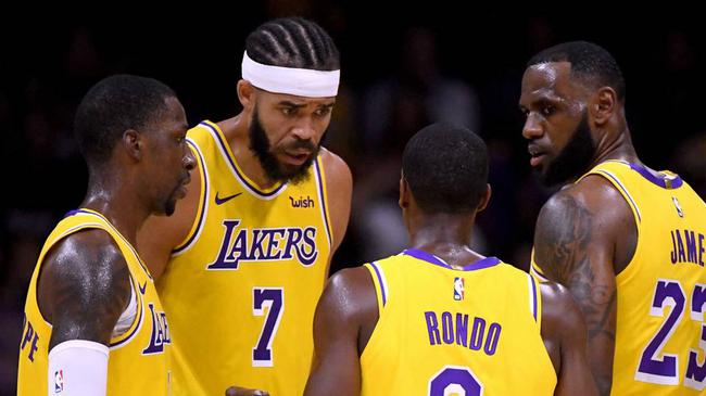 WCBA今日综述：广东末节大逆转取九连胜 江苏送四川第四败（WCBA今日回顾：广东末节翻盘豪取九连胜，江苏力克四川送其赛季第四败）