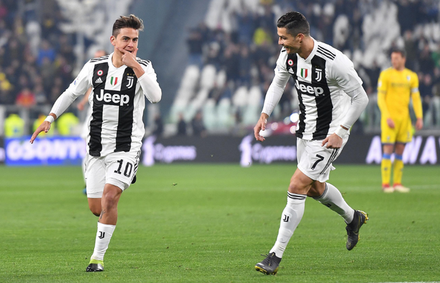 2025年球衣销量：亚马尔力压梅罗排第一；皇萨塔俱乐部前三（2025年球衣销量榜：亚马尔超越梅罗登顶，皇马巴萨塔队包揽俱乐部前三）