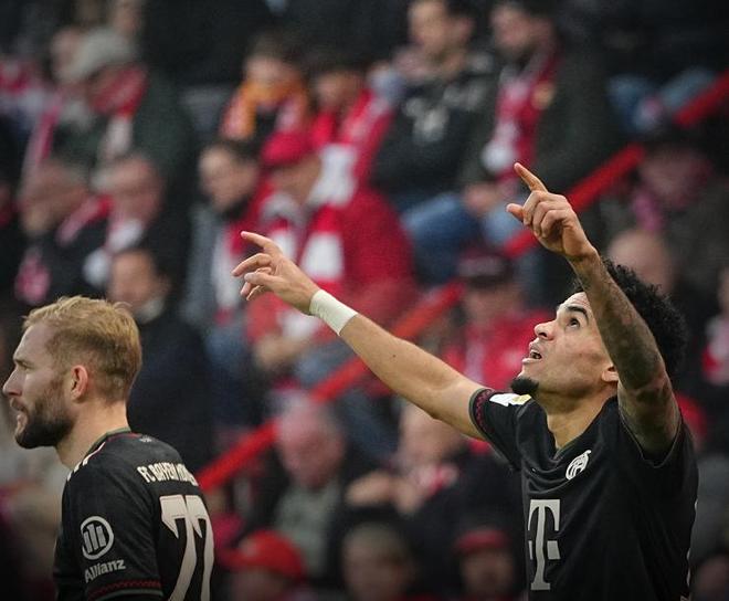 谢文能：感谢一年来支持球队的所有人，谢谢你们的支持和陪伴（谢文能：感恩这一年所有支持与陪伴球队的你们）