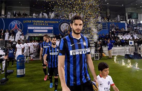 半场：皇马0-0巴列卡诺，比赛平淡，维尼修斯造险（半场战报：皇马0-0巴列卡诺，场面平淡，维尼修斯制造威胁）