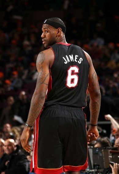 不一样的烟火！穆帅的本菲卡俱乐部被禁止出售欧冠门票（禁令来袭：穆帅本菲卡被禁止销售欧冠门票）