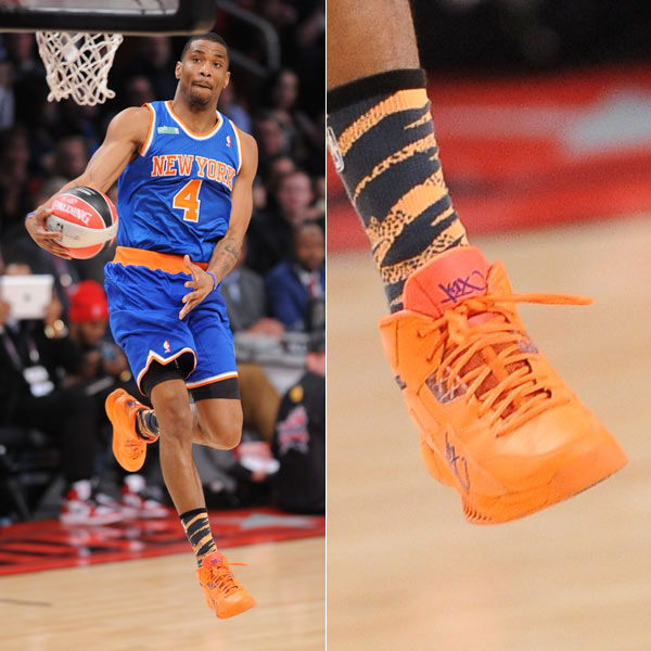 15：30开球！中超末轮看点：海港拿分即夺冠；海牛拿分即保级（15：30开球！中超收官看点：海港取分即加冕，海牛取分即保级）