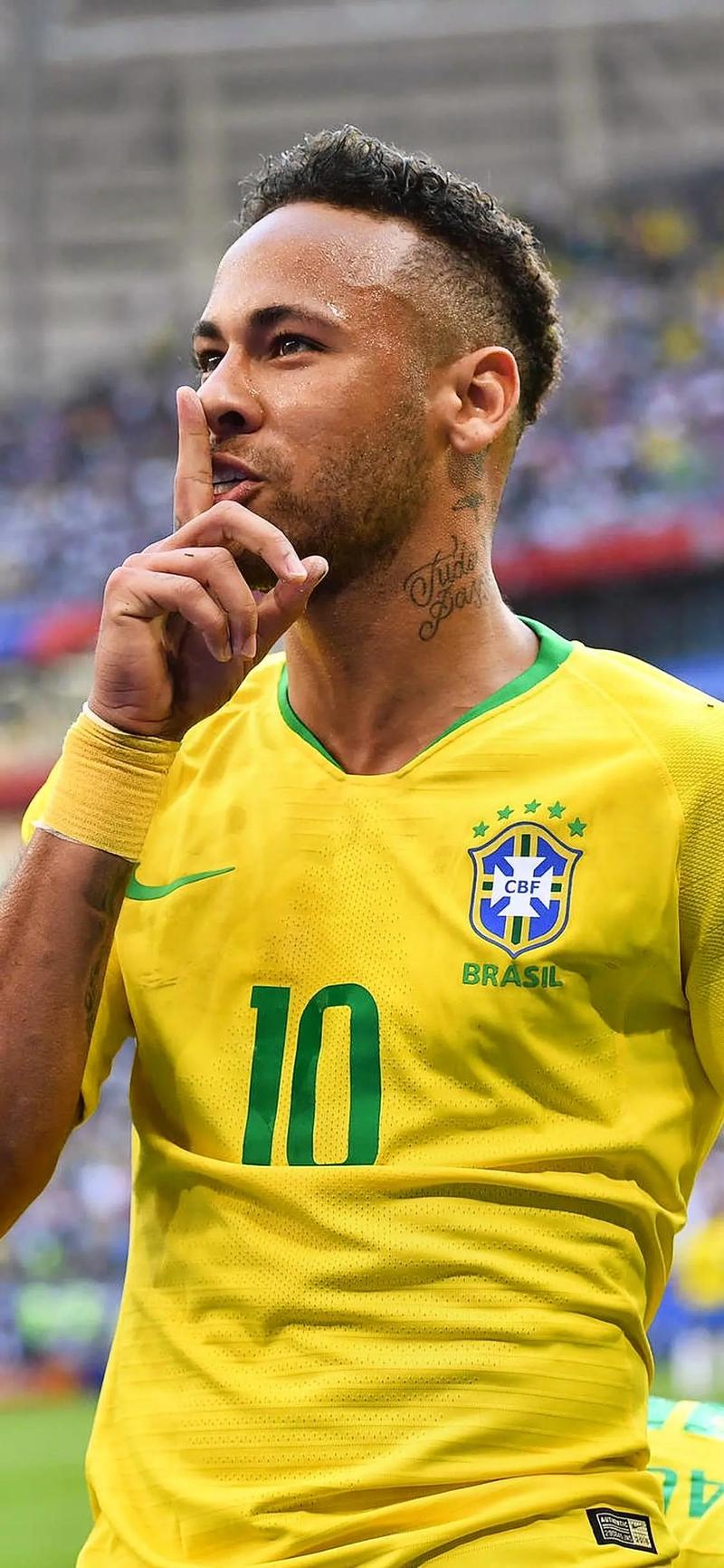 詹姆斯：生涯手感最热的比赛是07年东决G5，最后连砍25分（詹姆斯：生涯手感巅峰战是2007东决G5，末节连得25分）